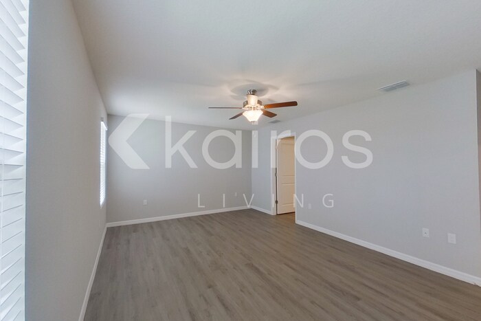 Building Photo - 8578 SW 44th Ct