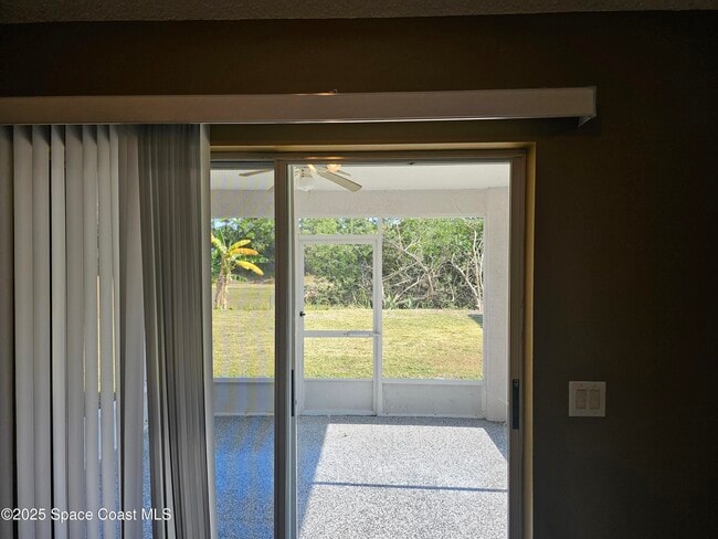 Building Photo - 1539 Glencove Ave NW