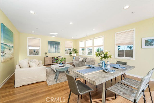 Building Photo - 25948 Meadow Dr