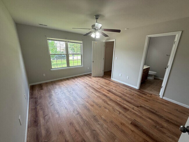 Building Photo - 1432 Bodie Dr