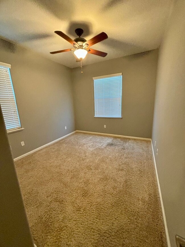 Building Photo - Beautiful Natomas 3/2.5 Home (Please Read Entire Marketing Ad for Viewings)