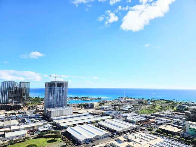 Building Photo - Keauhou Place Penthouse 2 Bedroom 2 Bathro...