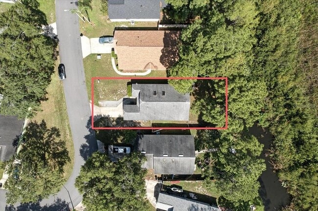Building Photo - 174 Edgewater Cir
