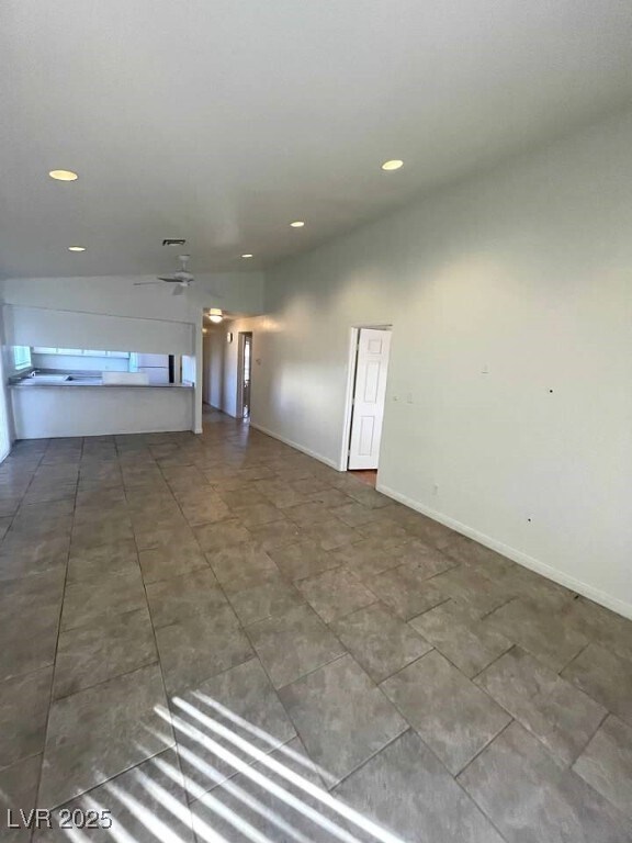 Building Photo - 3948 N Applecrest St