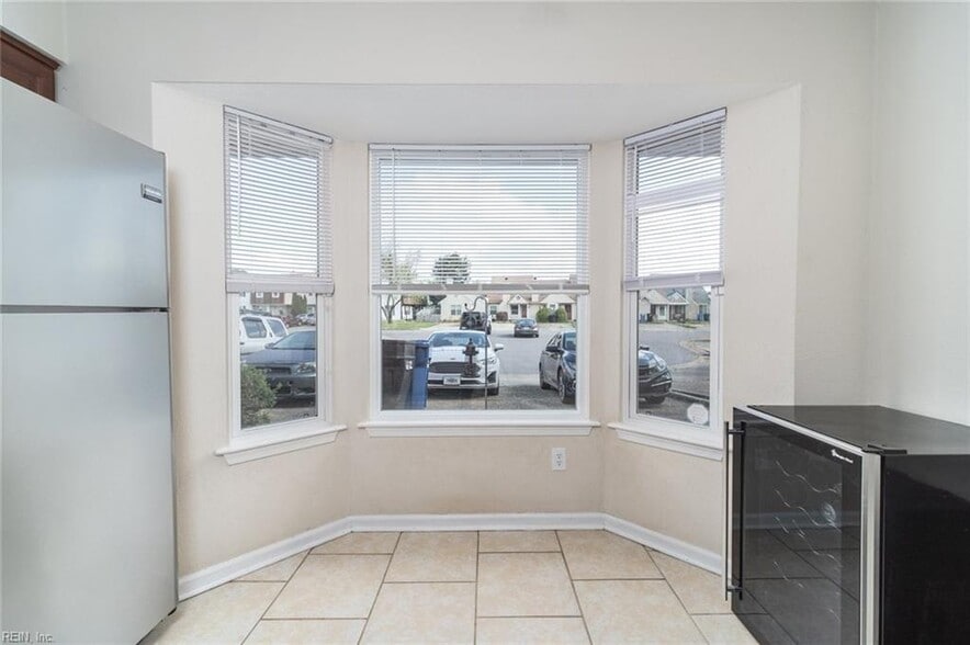 Bay Window off of Kitchen - 662 Biltmore Dr