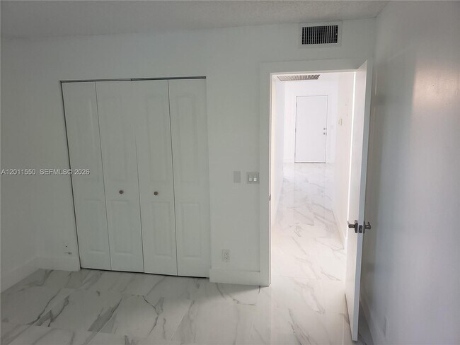 Building Photo - 13255 SW 7th Ct