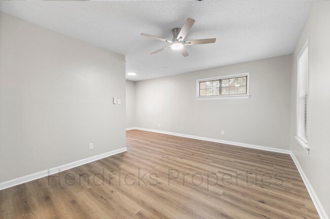 Building Photo - 1744 Weiner Rd