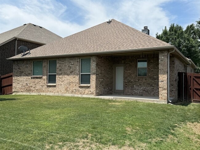Building Photo - 313 Cherry Spring Dr