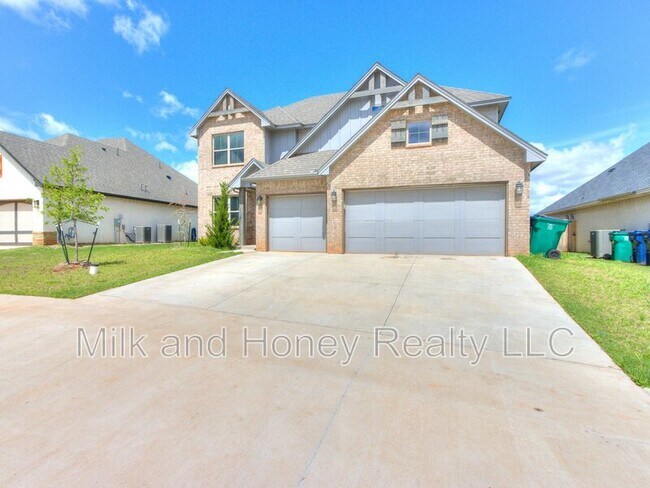 Primary Photo - 14525 Rochefort Ln