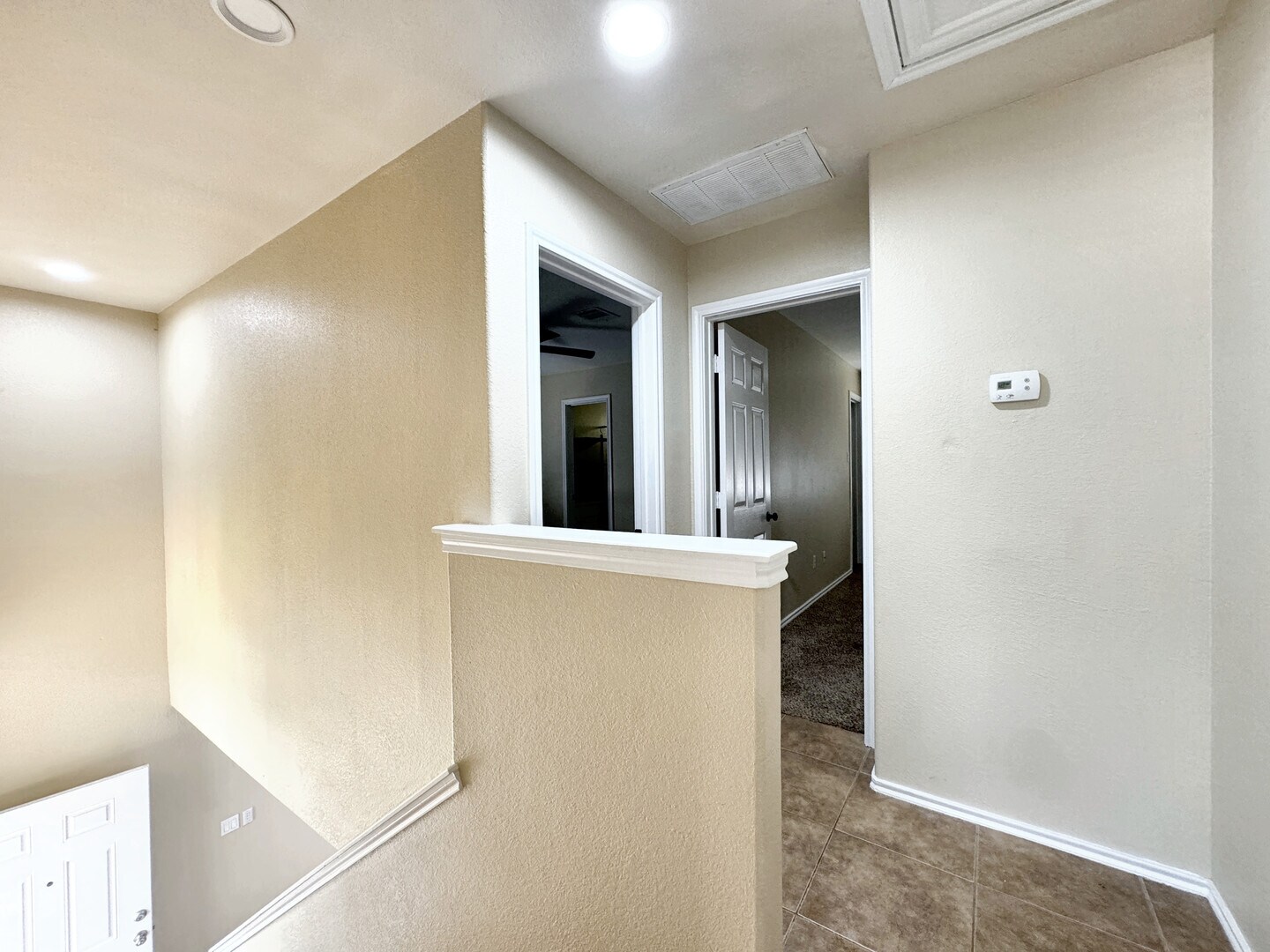 Building Photo - 831 Sagewood Trail