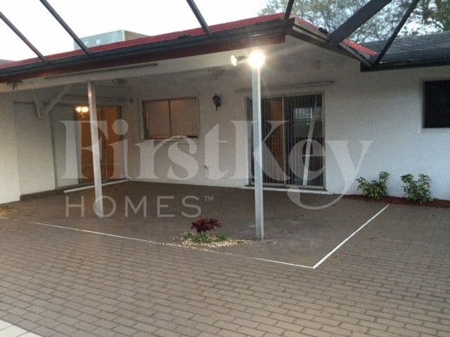 Building Photo - 4317 Honeysuckle Ave