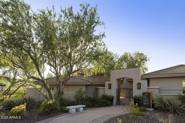 Building Photo - 11489 E Raintree Dr