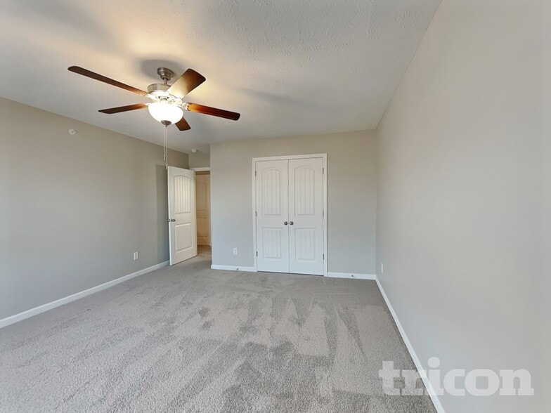 Building Photo - 143 Edgefield Ct