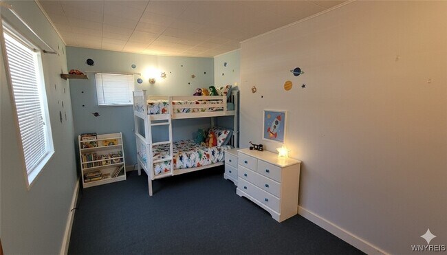 Building Photo - 2 Balzac Ct