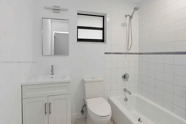 Building Photo - 5191 SW 67th Ave