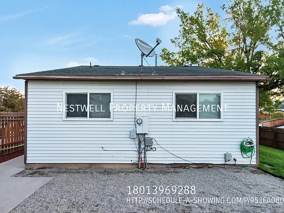 Building Photo - 8095 Twain Cir