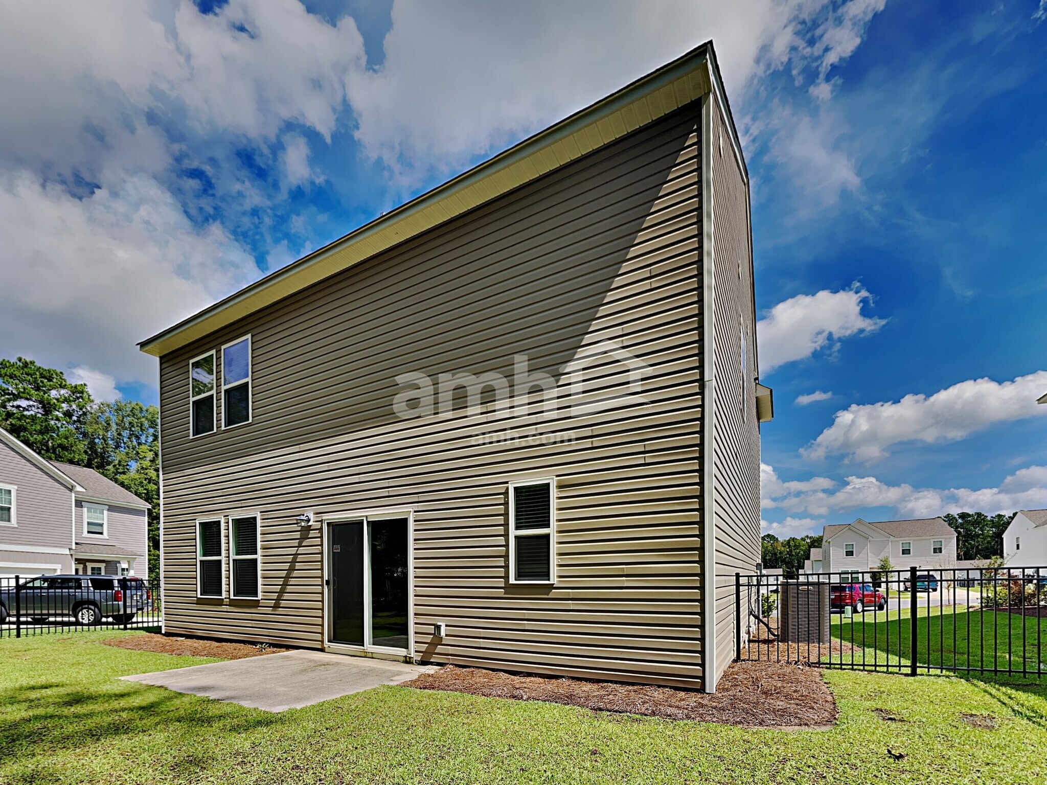 Building Photo - 182 Orion Way