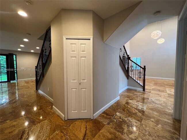 Building Photo - 7961 SW 195th Terrace