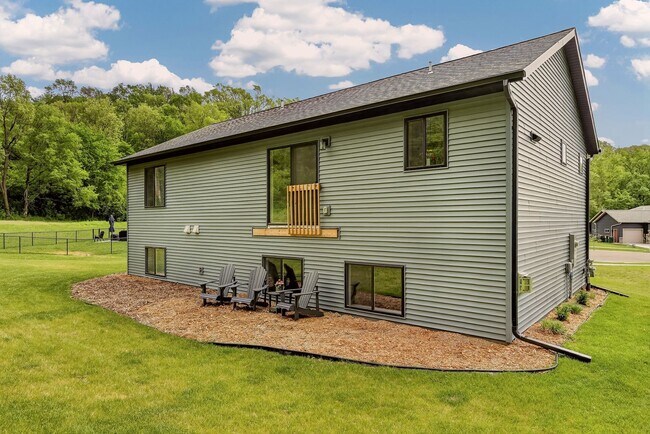 Building Photo - 5411 Destination Ln