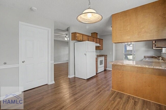 Building Photo - 1110 Cornett Ct