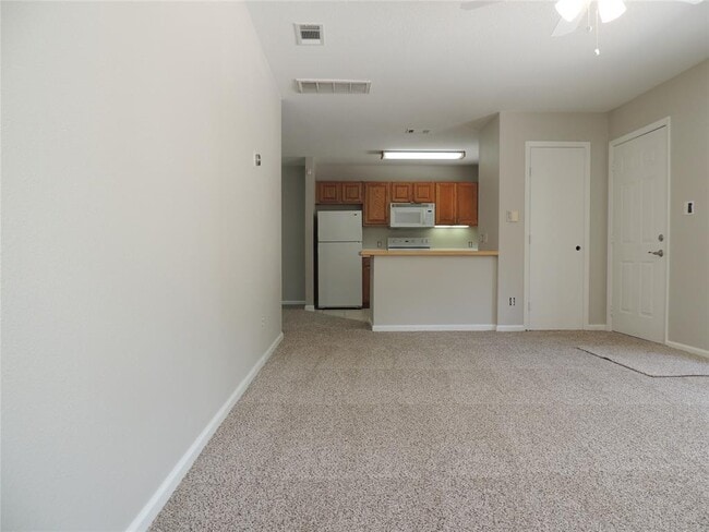 Building Photo - 5510 Sunset Ridge