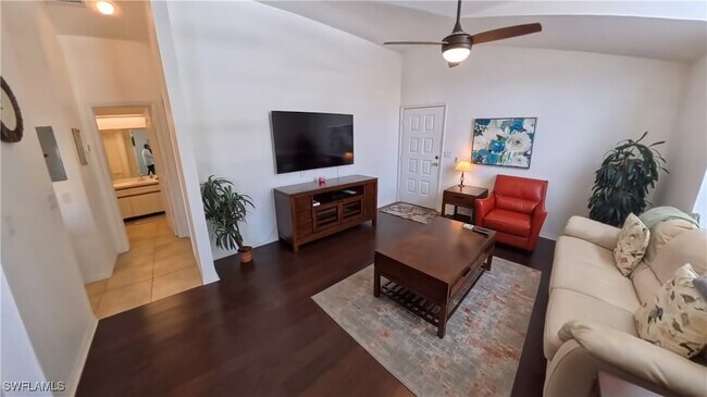 Building Photo - 13211 Whitehaven Ln