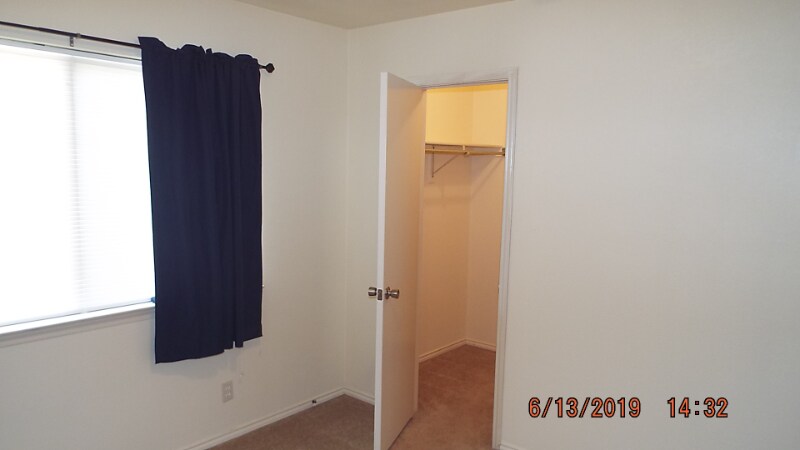 Building Photo - 13235 Larkwalk St