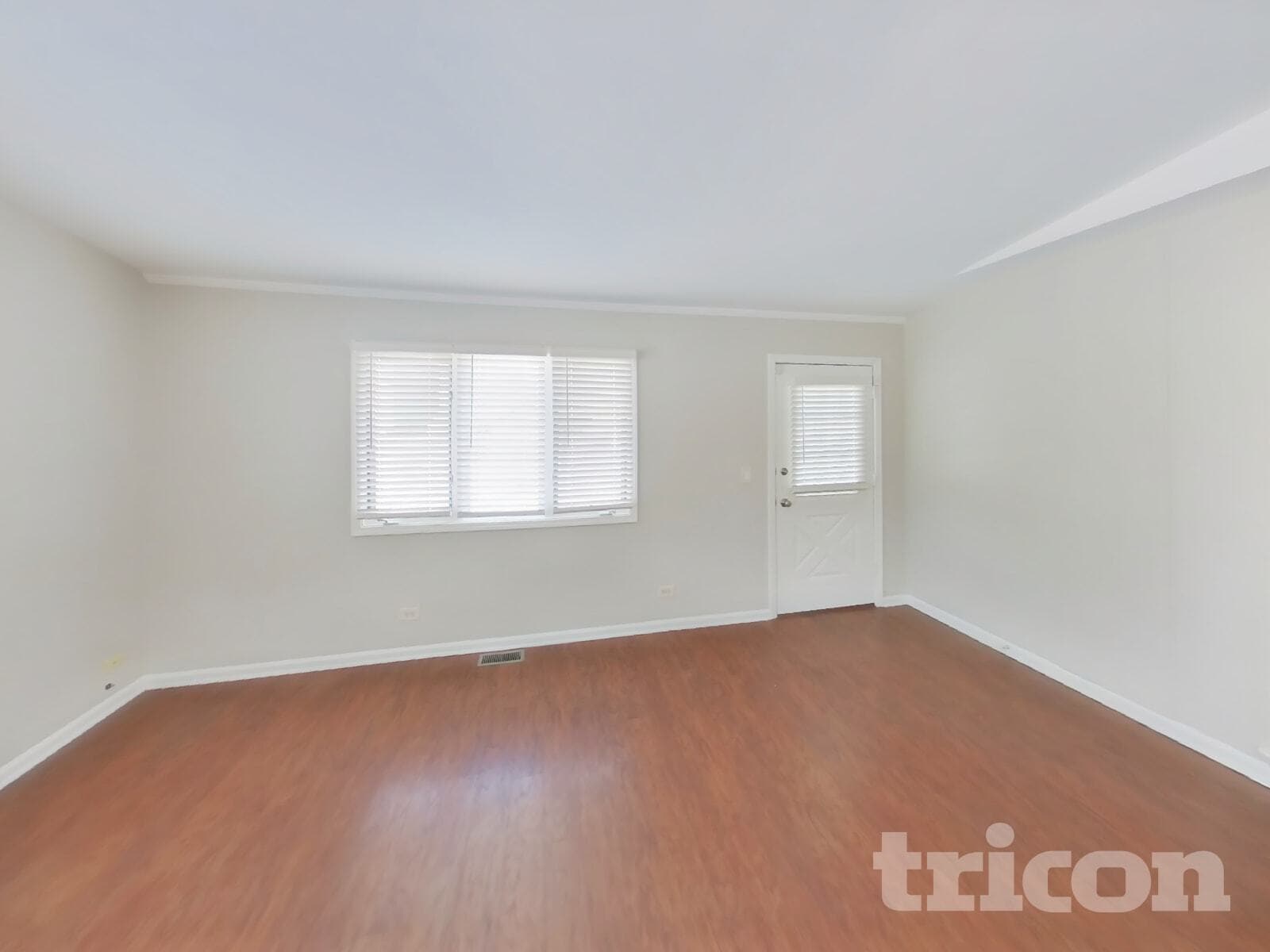 Building Photo - 1235 Casa Solana Dr