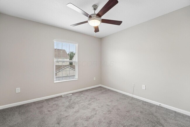 Building Photo - 7621 Lorimar Dr