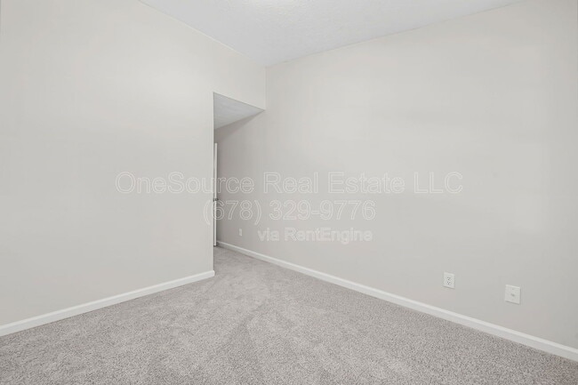 Building Photo - 2733 Vining Ridge Terrace