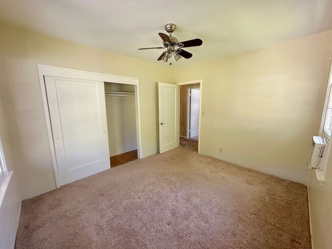 Building Photo - Charming 2 Bedroom Cottage in the Heart of Downtown Paso Robles! AVAILABLE July 1st, 2026 **DO NO...
