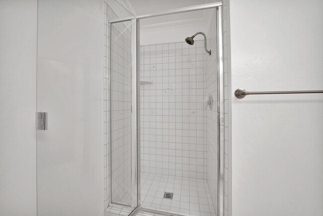 Building Photo - Executive Saratoga Home + ADU | Pool & Spa | Lynbrook High School District