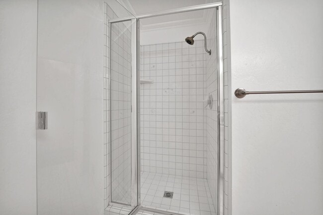 Building Photo - Executive Saratoga Home | Pool & Spa | Lynbrook High School District