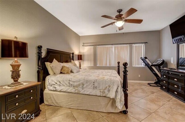 Building Photo - Entertainment Paradise: Fully Equipped Home with Heated Pool and Spa!