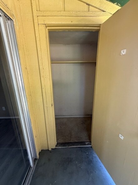 Building Photo - 1516 Bay Area Blvd