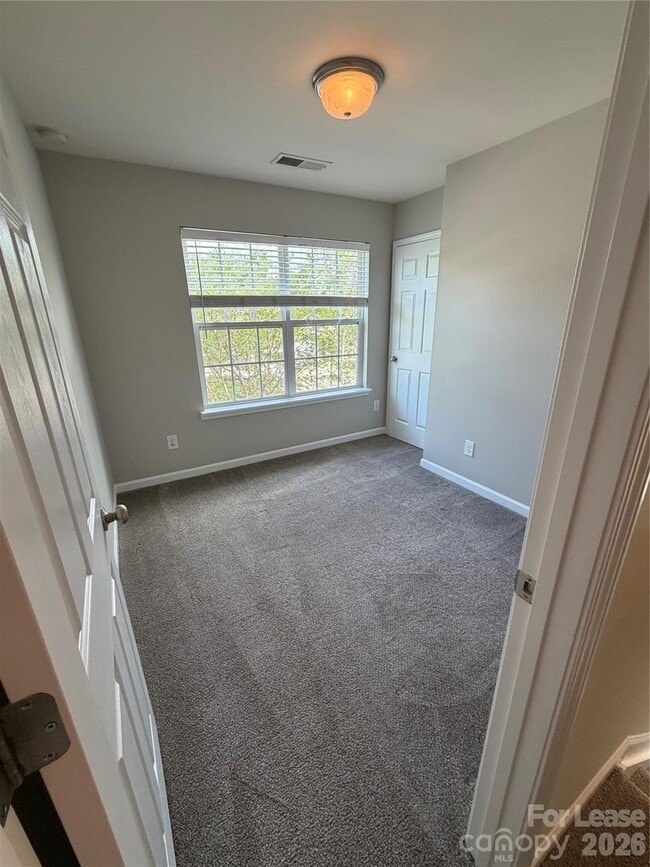 Building Photo - 14065 Singleleaf Lane