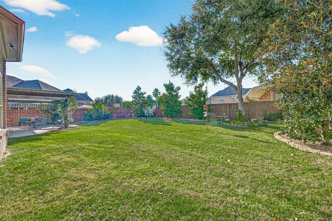 Building Photo - 1206 Coleridge St