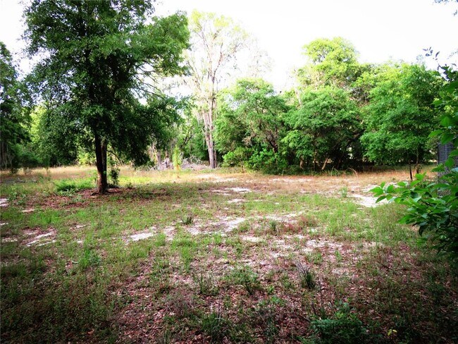 Building Photo - 118 Mill Creek Dr