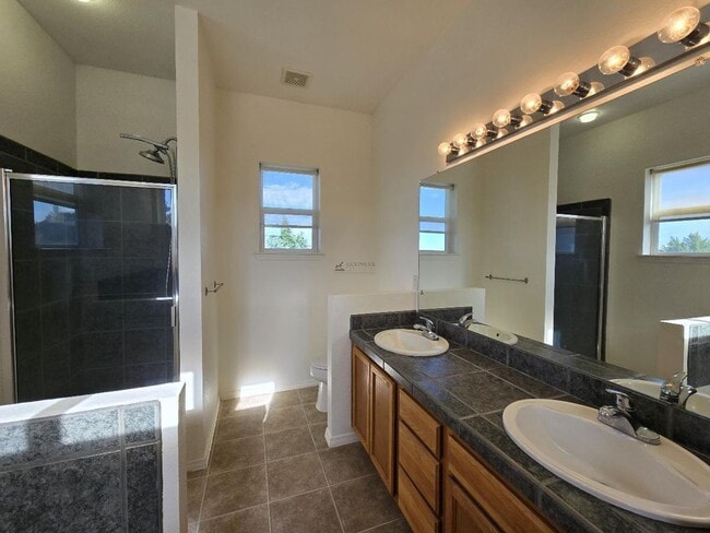 Building Photo - 4252 Falling Star Ln