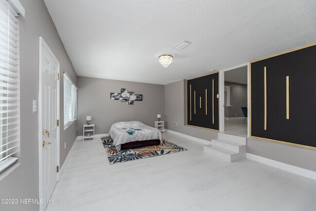 Building Photo - 5262 Tulane Ave