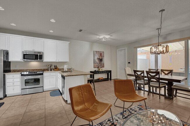 Building Photo - 1172 Islamorada Dr