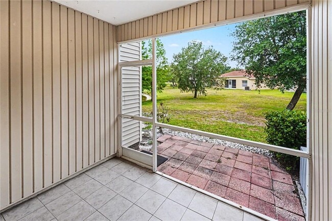 Building Photo - 12268 Country White Cir