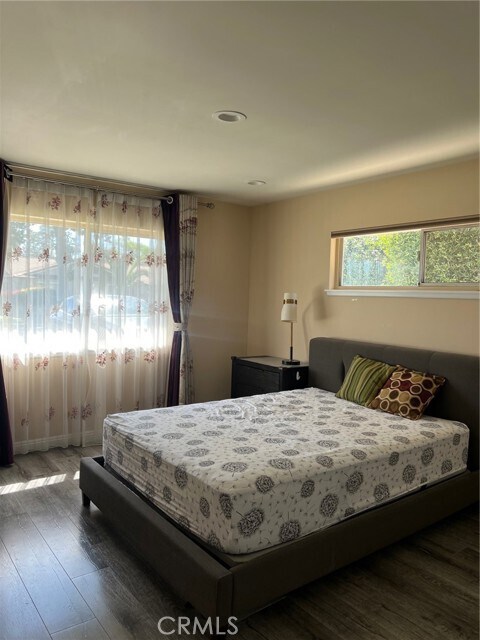 Building Photo - 71 W Arthur Ave