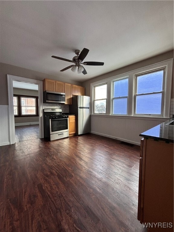 Building Photo - 106 Normal Ave