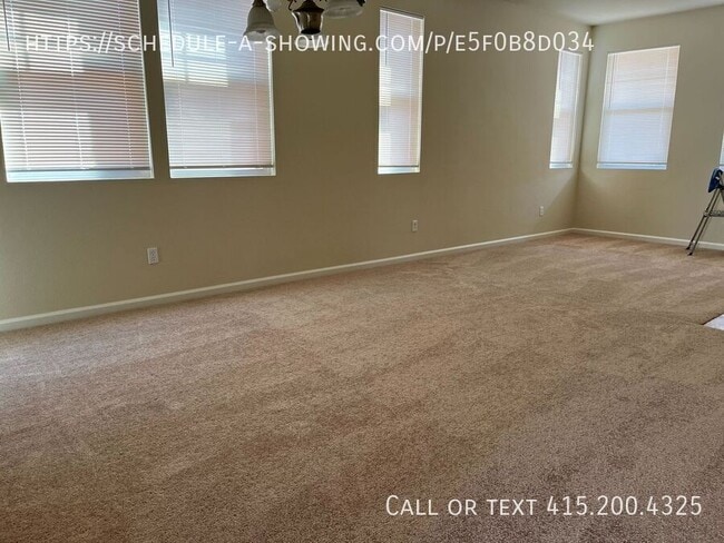 Building Photo - 1005 Ashbridge Bay Dr
