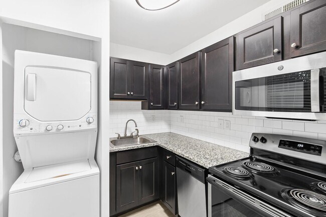 Interior Photo - Murray Manor