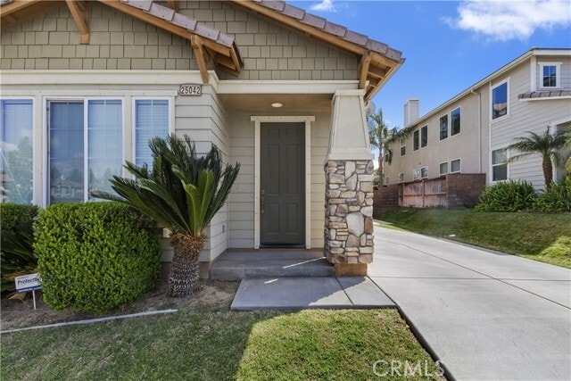Building Photo - 25042 Acorn Ct
