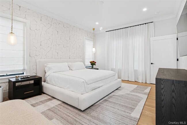 Building Photo - 4 Margareta Ct