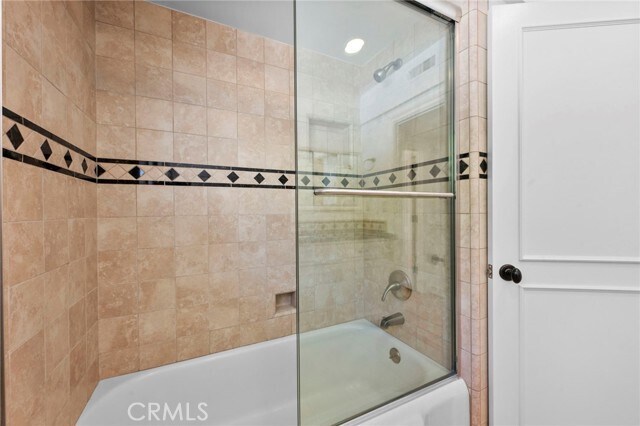 Building Photo - 1560 Sunset Ridge Dr