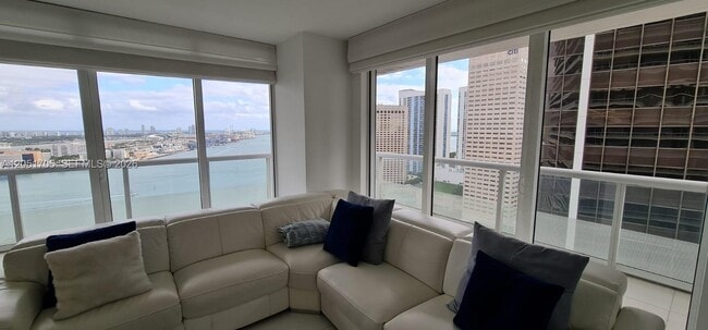 Building Photo - 50 Biscayne Blvd